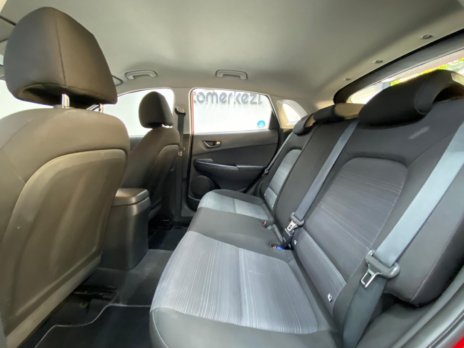 HYUNDAI KONA 16